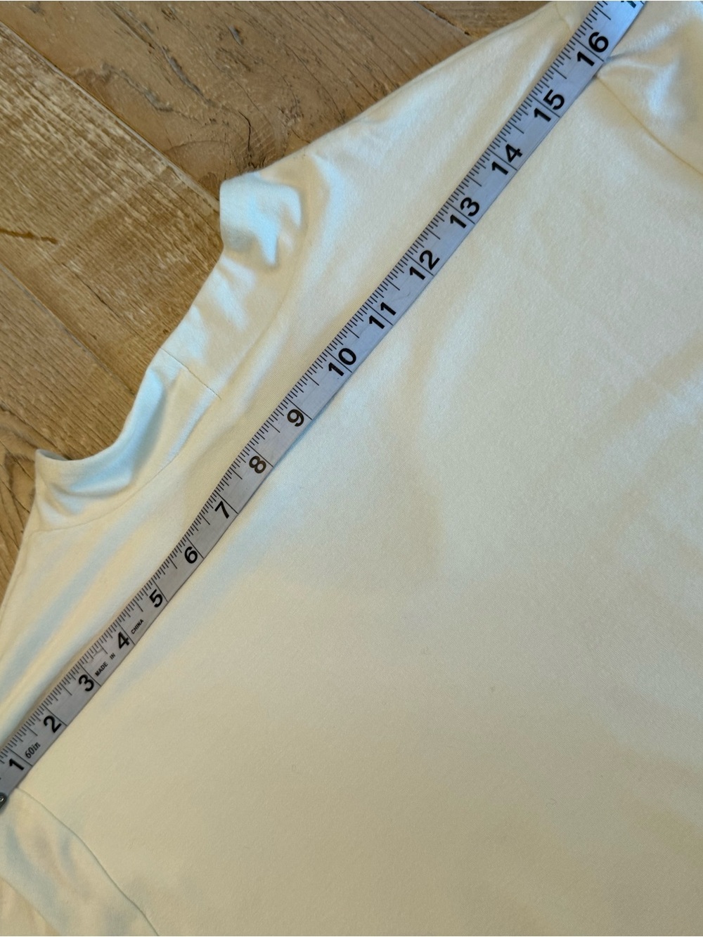 Sara Campbell Off White Long-Sleeve V-Neck Shirt L NWT - Picture 7 of 7